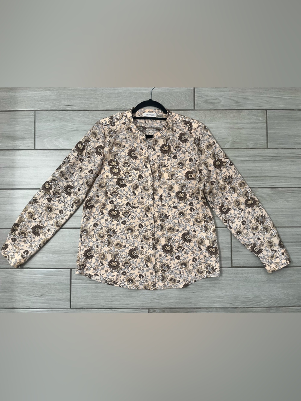 Calvin Klein Button-Down Beige/Brown Floral Shirt - Medium